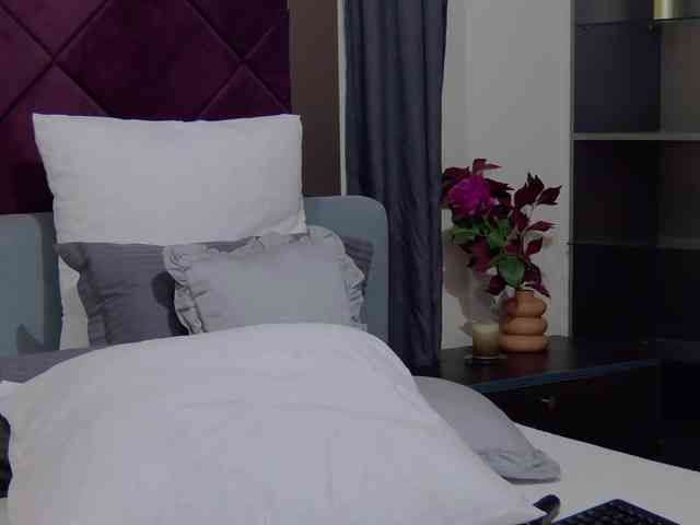 BriannaSpice webcam
