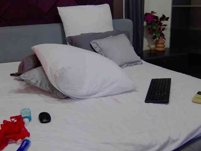 BriannaSpice webcam