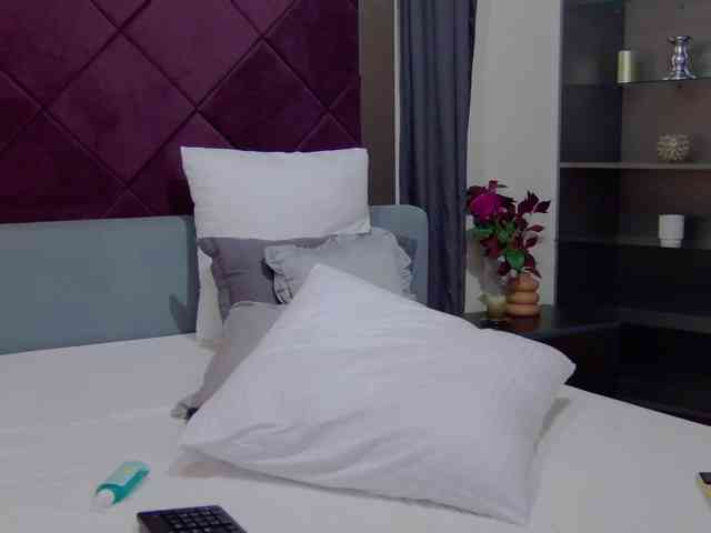 BriannaSpice webcam