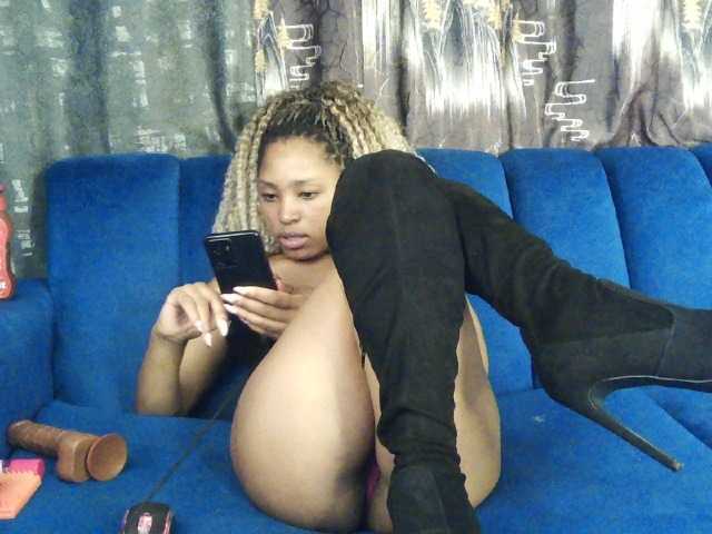 AlexaLovexo webcam