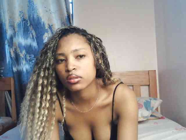 AlexaLovexo webcam
