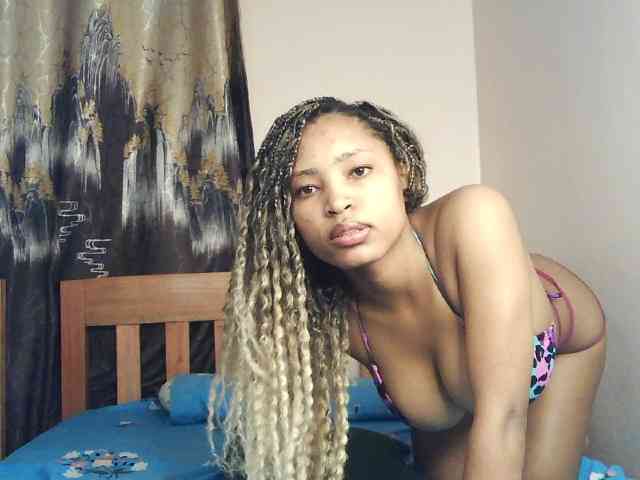 AlexaLovexo webcam