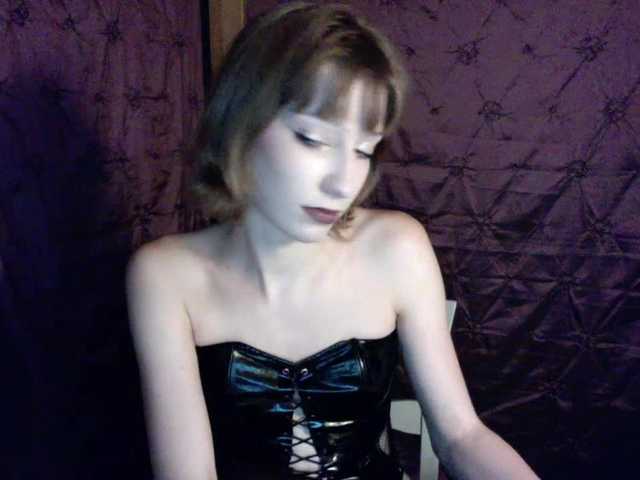 AlexaPleasure live cam on BongaCams