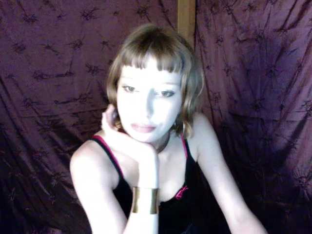 AlexaPleasure live cam on BongaCams
