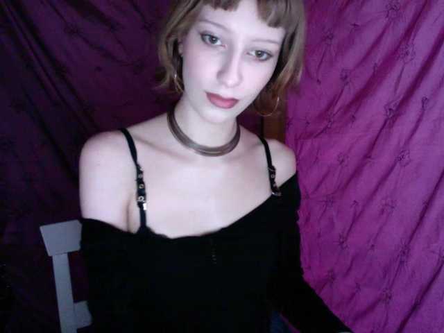 AlexaPleasure live cam on BongaCams