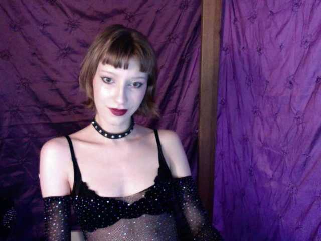 AlexaPleasure live cam on BongaCams