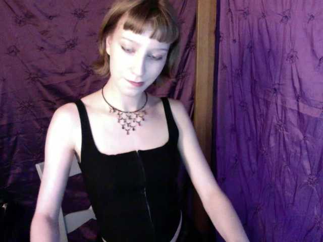 AlexaPleasure live cam on BongaCams