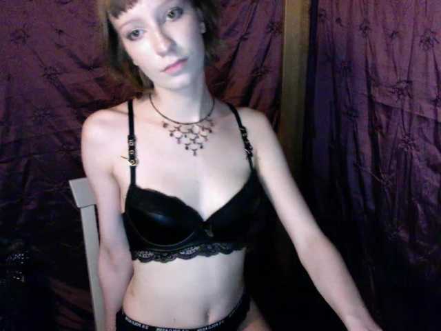 AlexaPleasure live cam on BongaCams