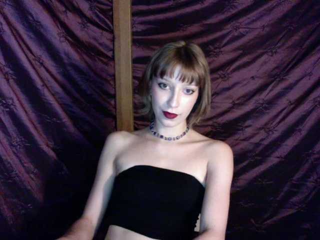 AlexaPleasure live cam on BongaCams