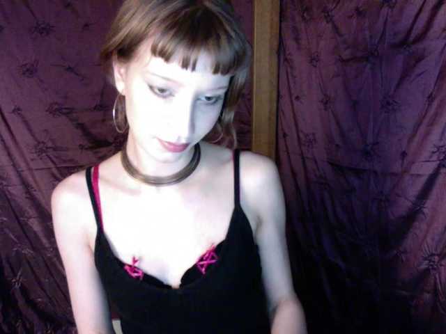 AlexaPleasure live cam on BongaCams