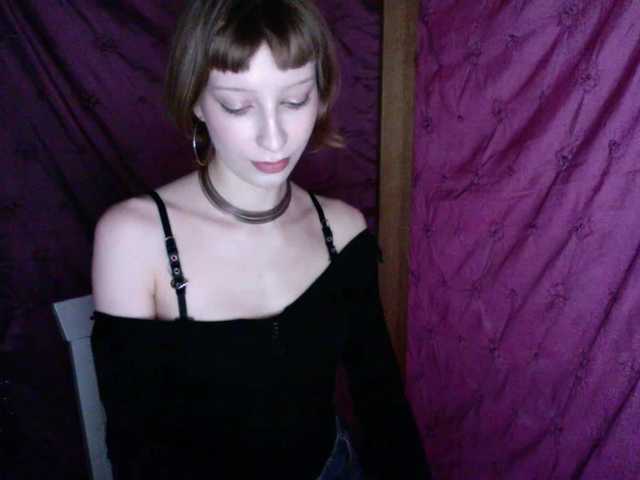 AlexaPleasure live cam on BongaCams