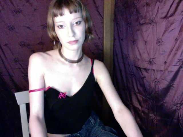 AlexaPleasure live cam on BongaCams