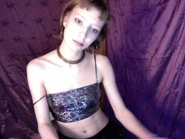 AlexaPleasure live cam on BongaCams