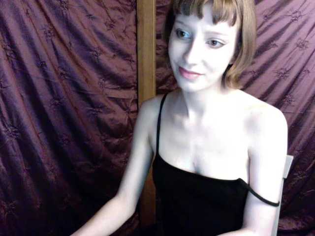 AlexaPleasure live cam on BongaCams