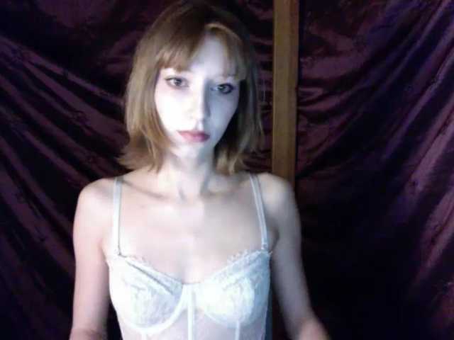 AlexaPleasure live cam on BongaCams