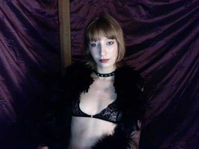 AlexaPleasure live cam on BongaCams