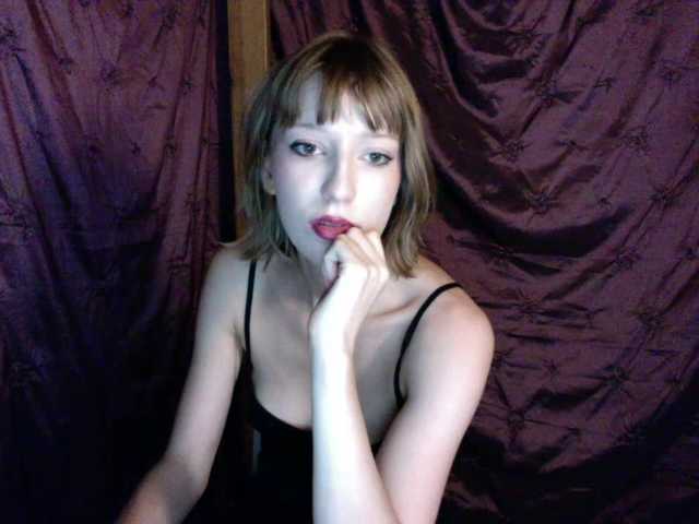 AlexaPleasure live cam on BongaCams