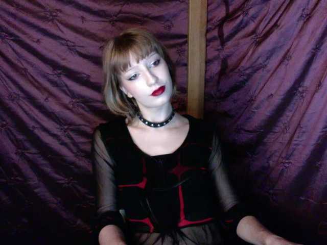 AlexaPleasure live cam on BongaCams