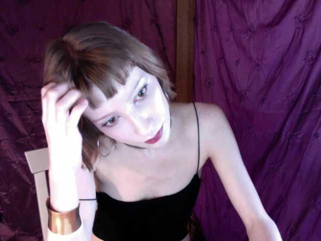 AlexaPleasure live cam on BongaCams