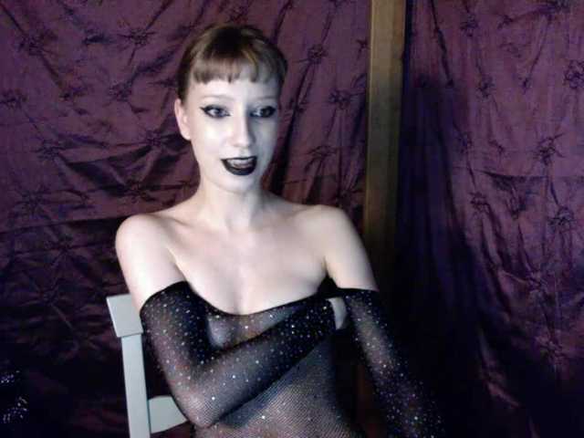 AlexaPleasure live cam on BongaCams
