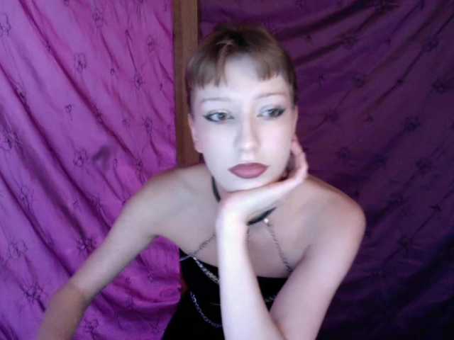 AlexaPleasure live cam on BongaCams