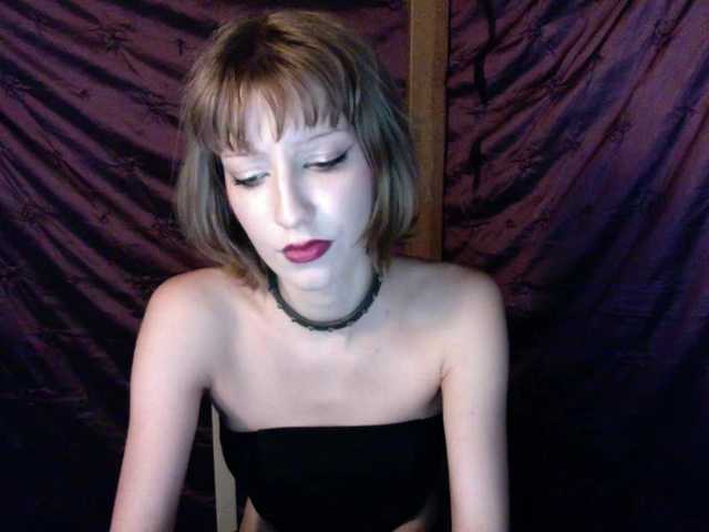 AlexaPleasure live cam on BongaCams