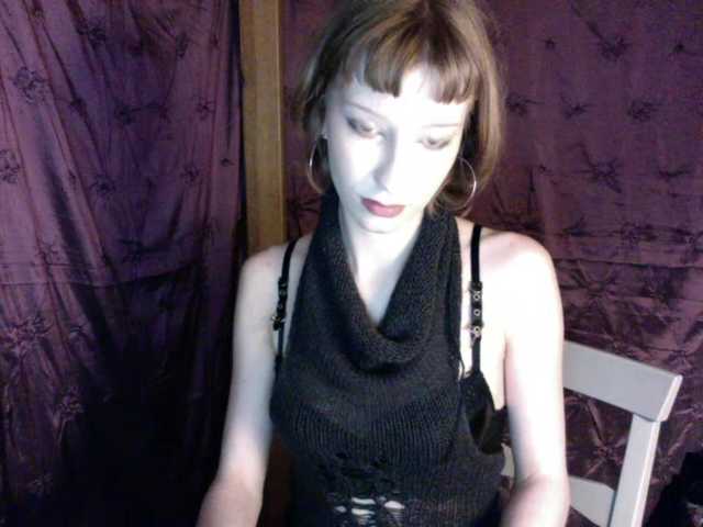 AlexaPleasure live cam on BongaCams