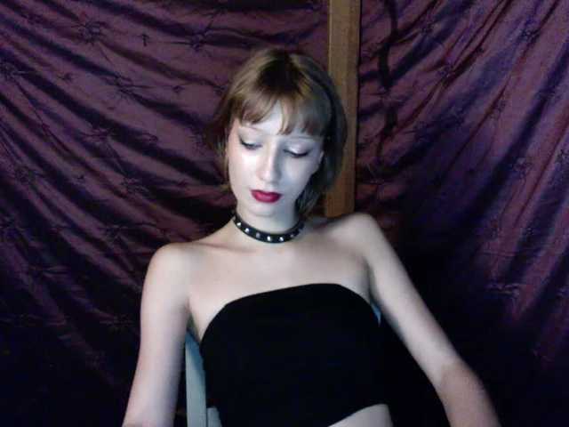 AlexaPleasure live cam on BongaCams