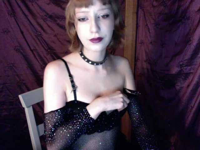 AlexaPleasure live cam on BongaCams