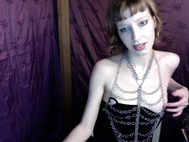 AlexaPleasure live cam on BongaCams