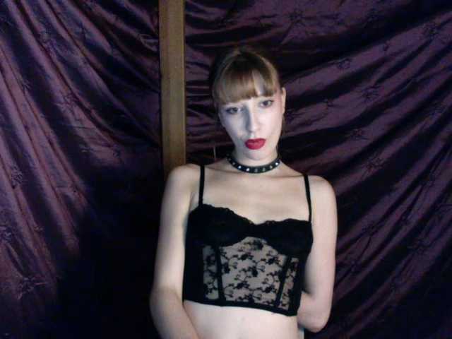 AlexaPleasure live cam on BongaCams