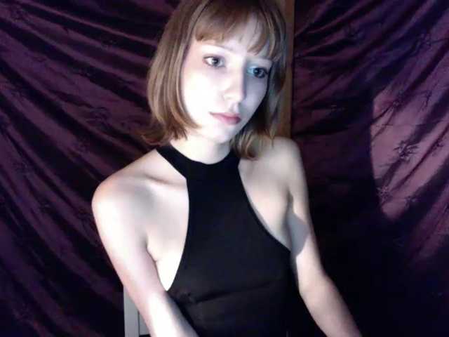 AlexaPleasure, en vivo ahora en BongaCams