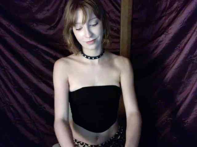 AlexaPleasure webcam