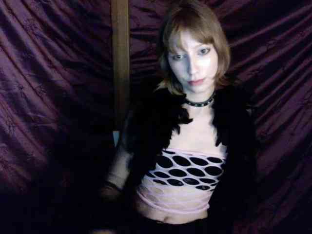 AlexaPleasure webcam