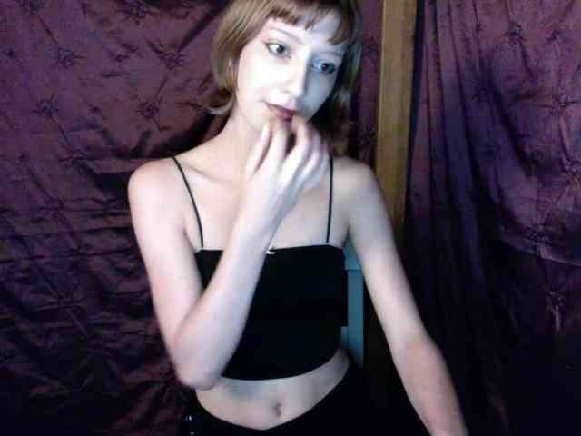 AlexaPleasure webcam