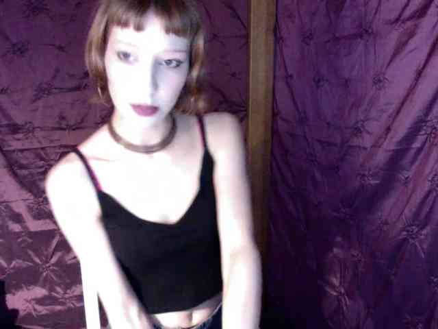 AlexaPleasure webcam