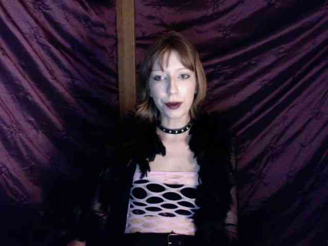 AlexaPleasure webcam