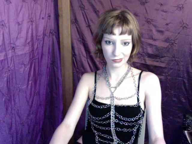 AlexaPleasure webcam