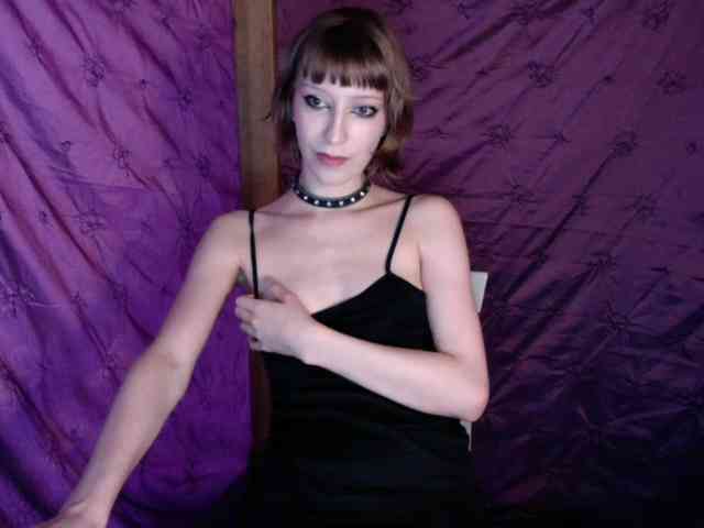 AlexaPleasure webcam