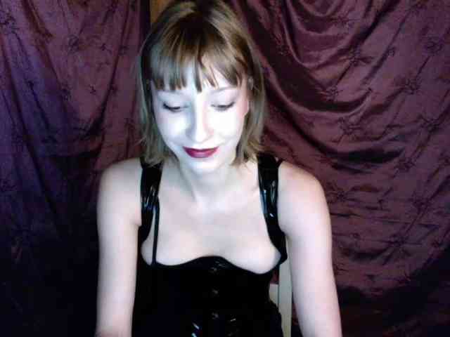 AlexaPleasure webcam