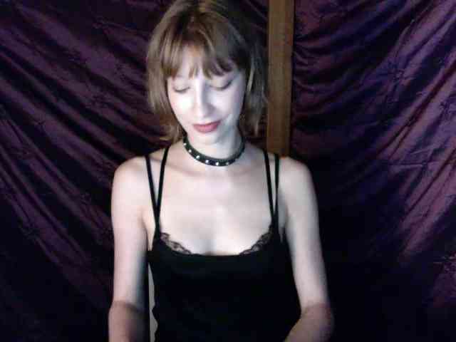AlexaPleasure webcam