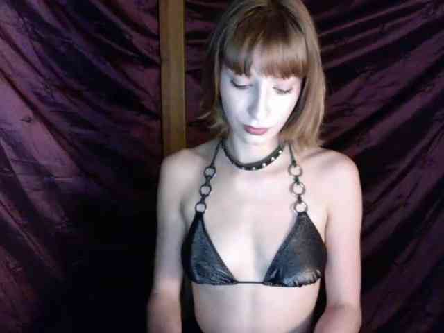 AlexaPleasure webcam