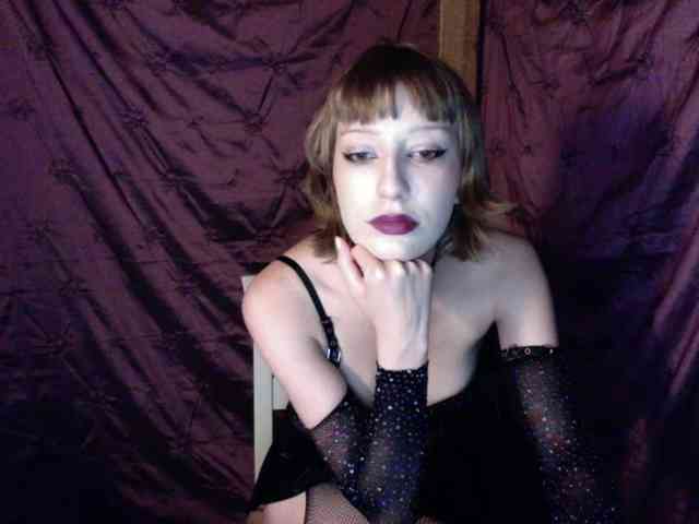AlexaPleasure webcam