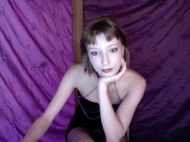 Model: AlexaPleasure