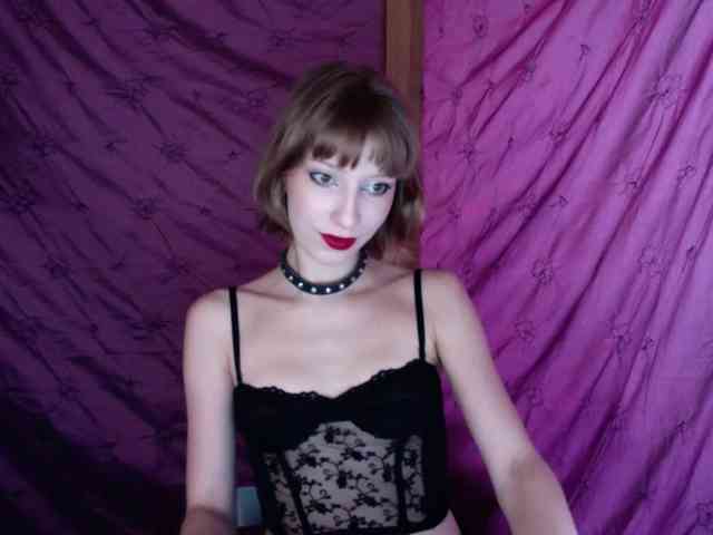 AlexaPleasure webcam