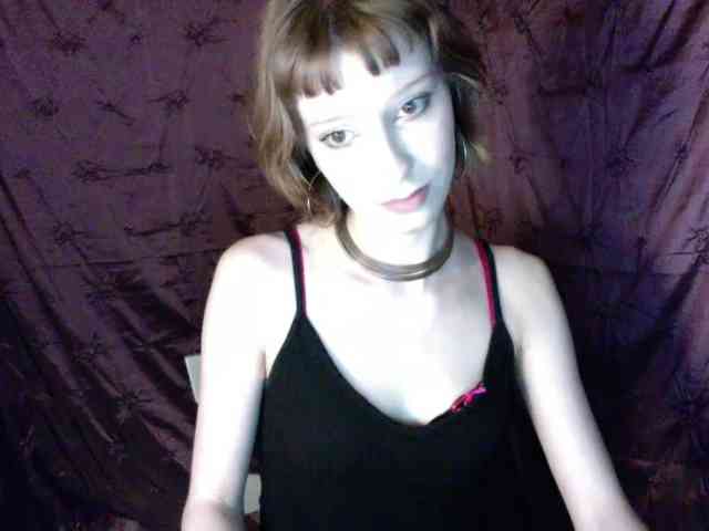 AlexaPleasure webcam