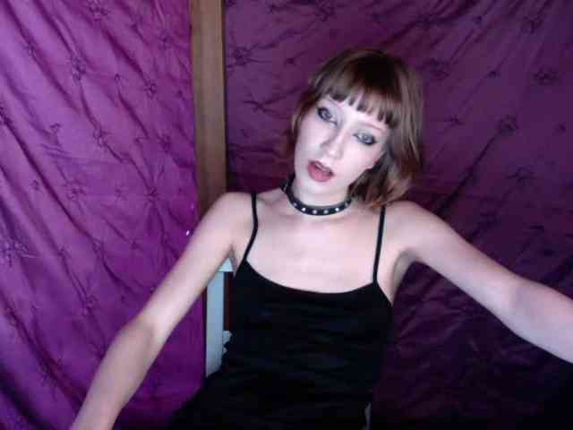 AlexaPleasure webcam
