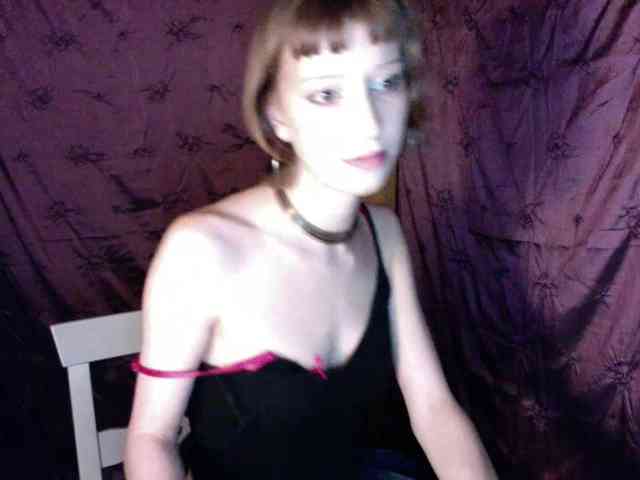 AlexaPleasure webcam