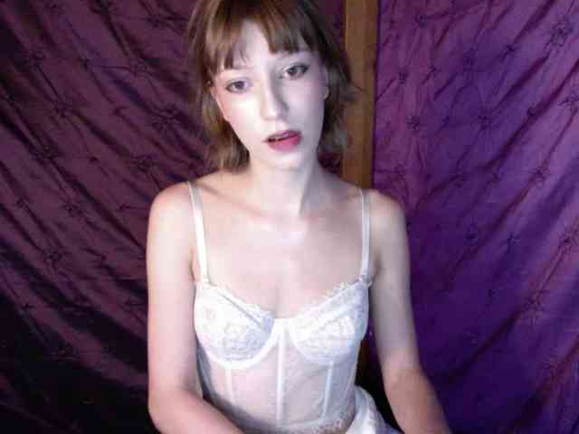 AlexaPleasure webcam