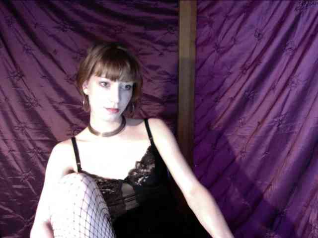 AlexaPleasure webcam